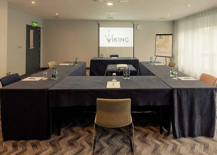 Отель Viking 4*